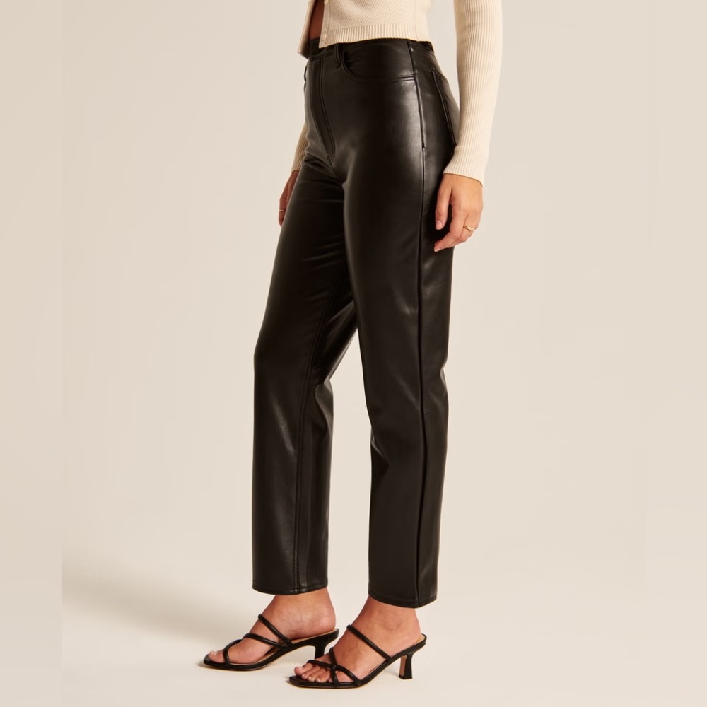 Abercrombie & Fitch Black Ankle Pants